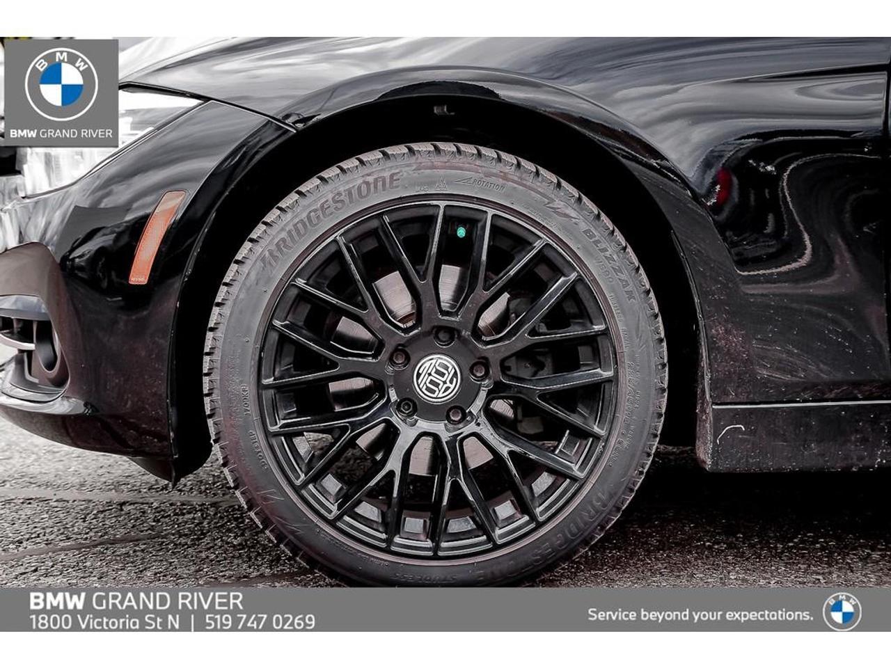2018 BMW 330 i xDrive 4dr All-Wheel Drive Sedan Photo