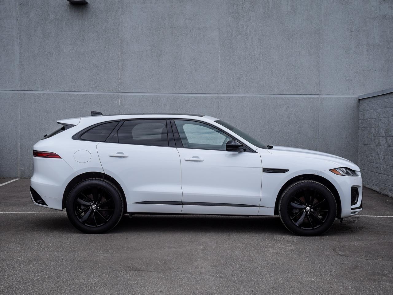2025 Jaguar F-PACE P250 R-Dynamic S Photo