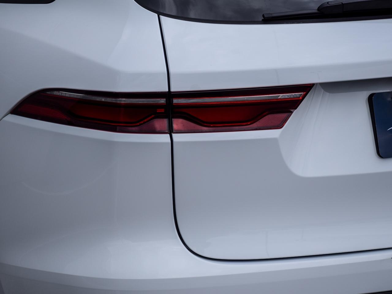 2025 Jaguar F-PACE P250 R-Dynamic S Photo