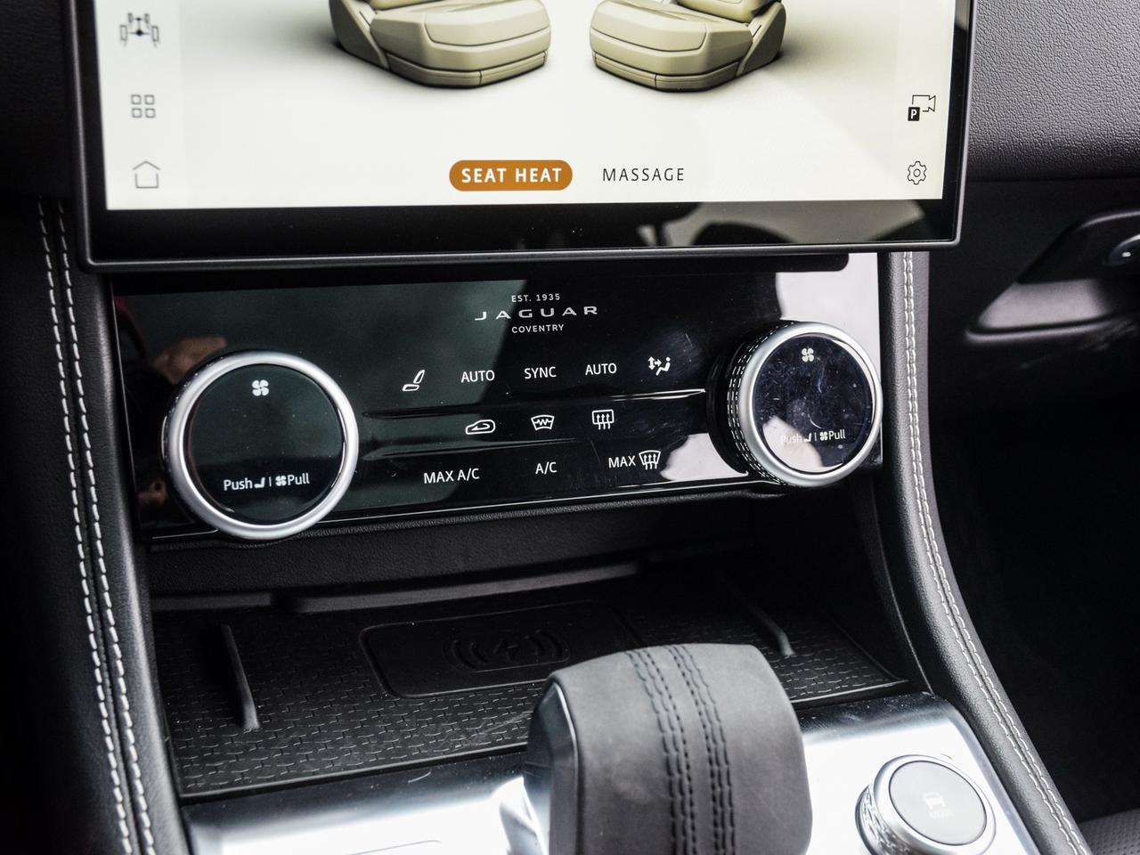 2025 Jaguar F-PACE P250 R-Dynamic S Photo