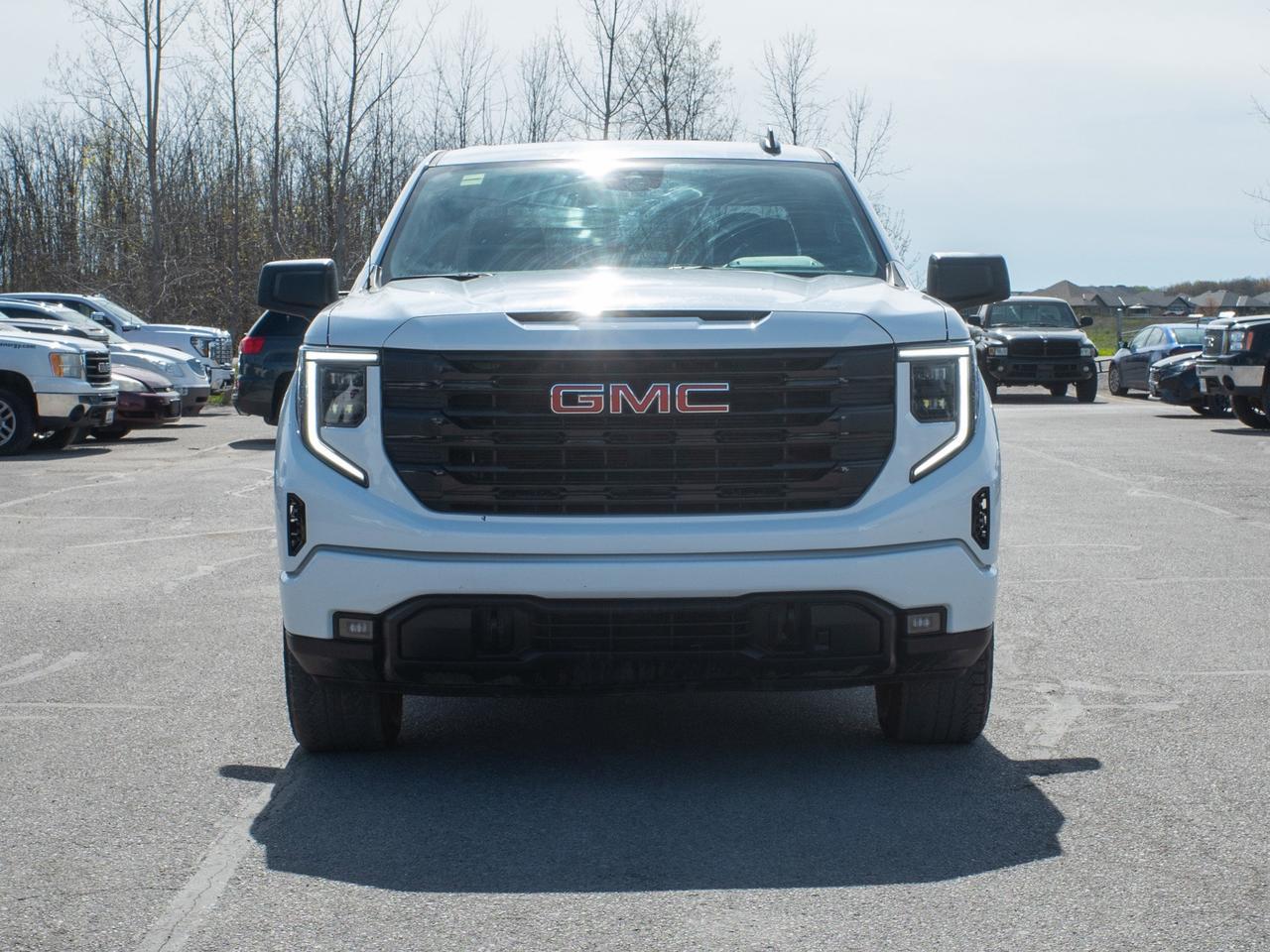 2025 GMC Sierra 1500 Elevation - 305 HP   Cloth Seats Photo2