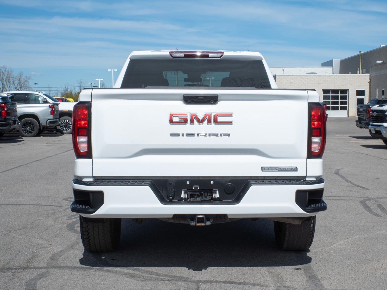 2025 GMC Sierra 1500 Elevation - 305 HP   Cloth Seats Photo