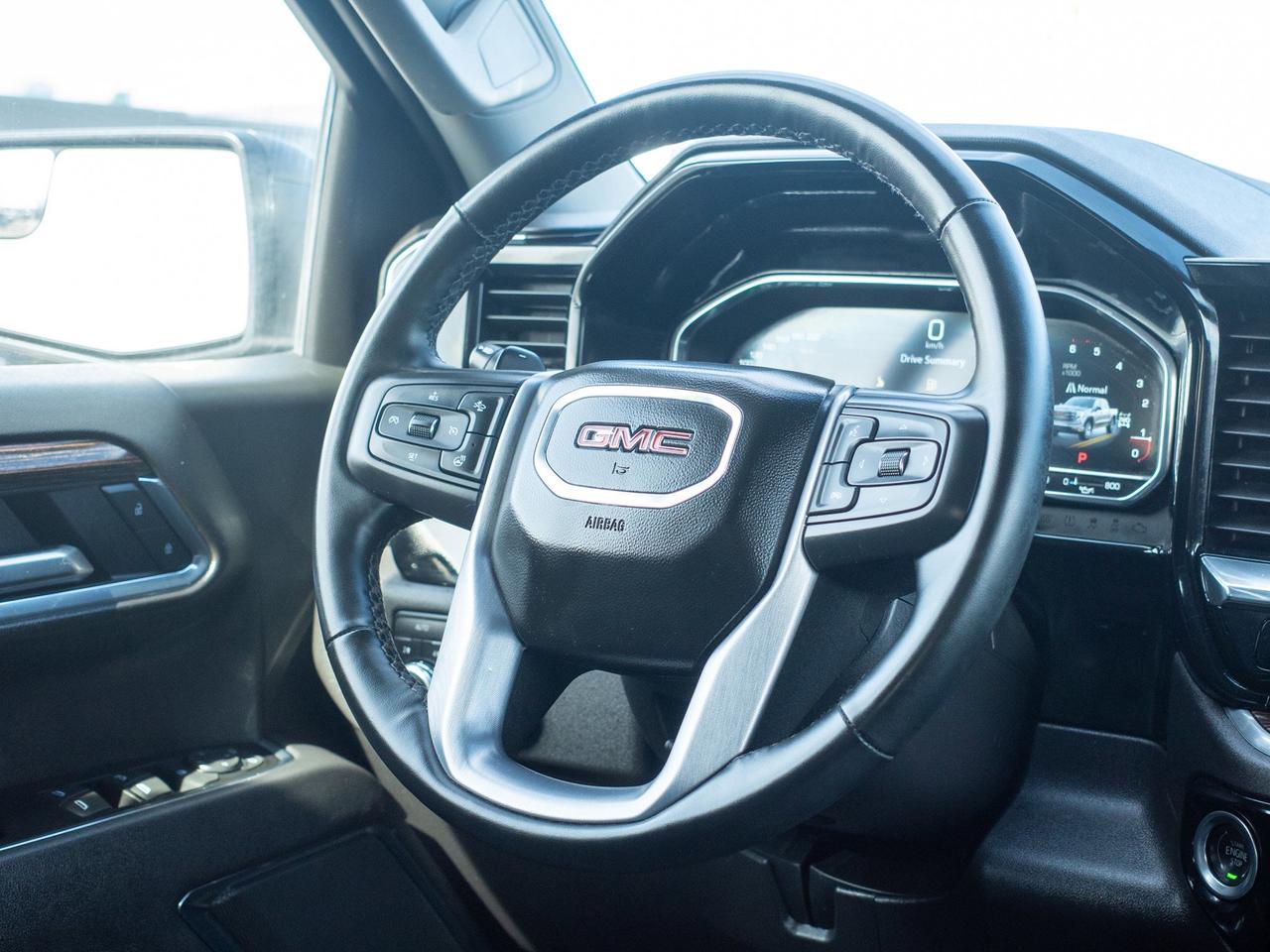 2025 GMC Sierra 1500 Elevation - 305 HP   Cloth Seats Photo