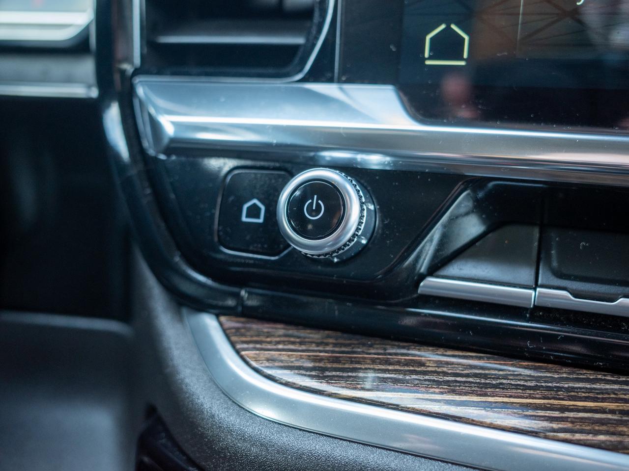 2025 GMC Sierra 1500 Elevation - 305 HP   Cloth Seats Photo