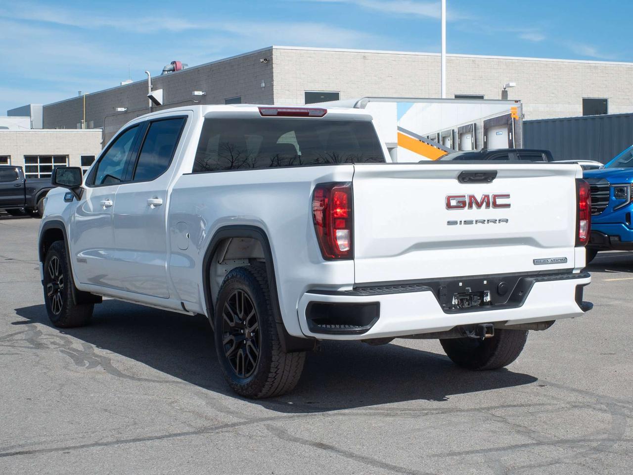 2025 GMC Sierra 1500 Elevation - 305 HP   Cloth Seats Photo