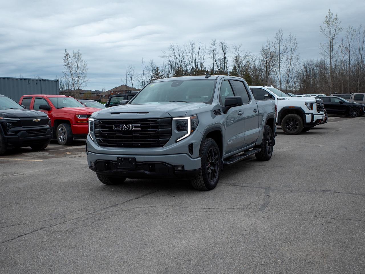 2024 GMC Sierra 1500 Elevation - Corner Step   Heated Steering Wheel Photo