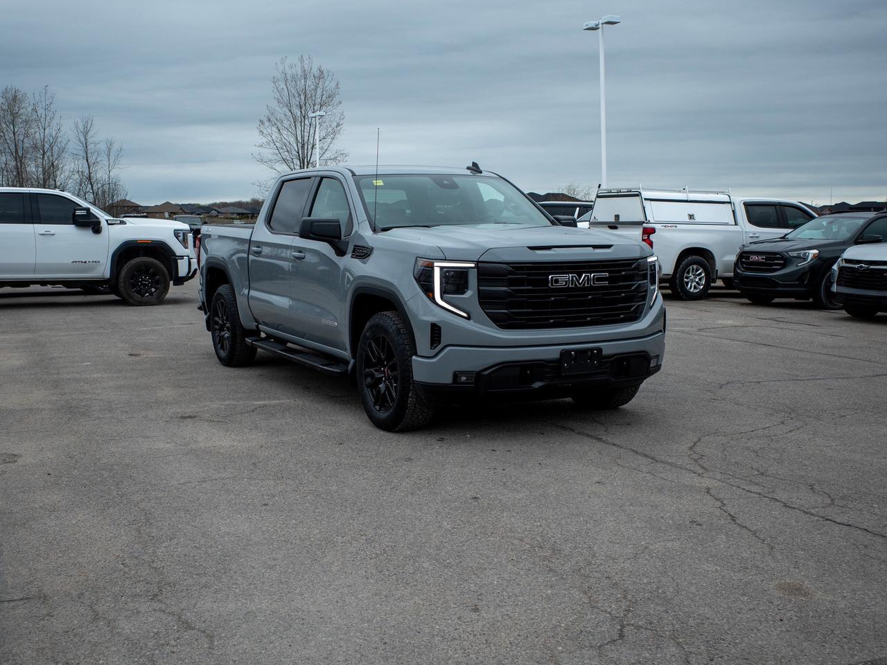 2024 GMC Sierra 1500 Elevation - Corner Step   Heated Steering Wheel Photo