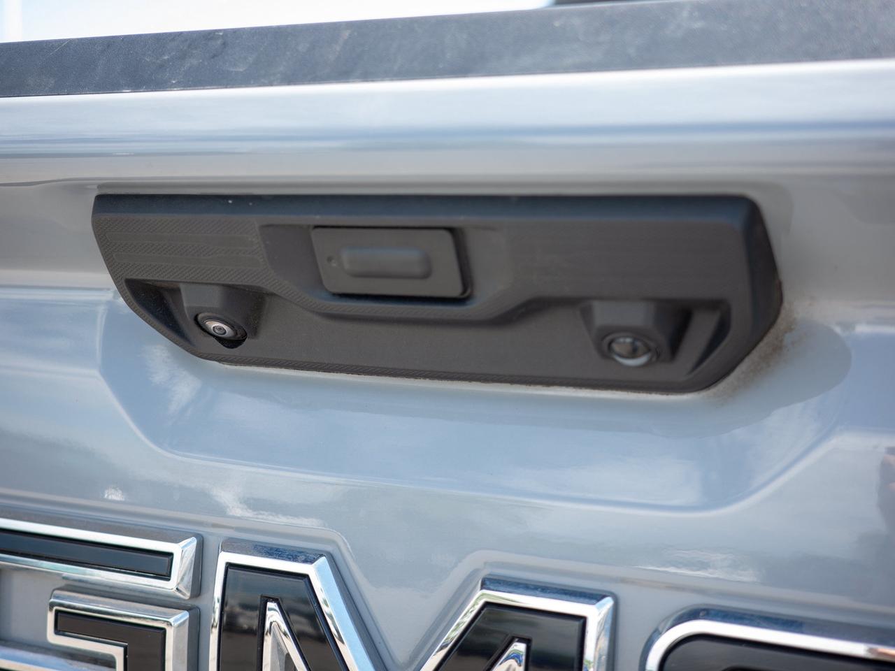 2024 GMC Sierra 1500 Elevation - Corner Step   Heated Steering Wheel Photo