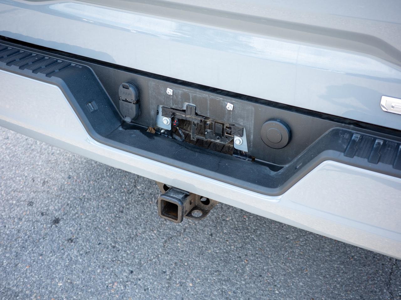 2024 GMC Sierra 1500 Elevation - Corner Step   Heated Steering Wheel Photo