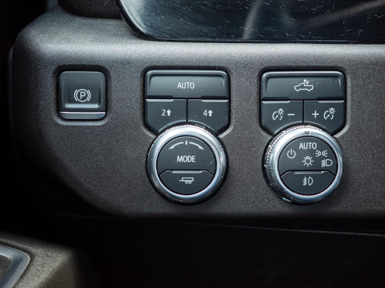 2024 GMC Sierra 1500 Elevation - Corner Step   Heated Steering Wheel Photo