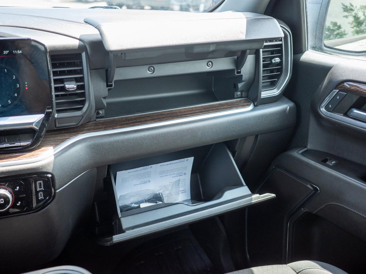 2024 GMC Sierra 1500 Elevation - Corner Step   Heated Steering Wheel Photo