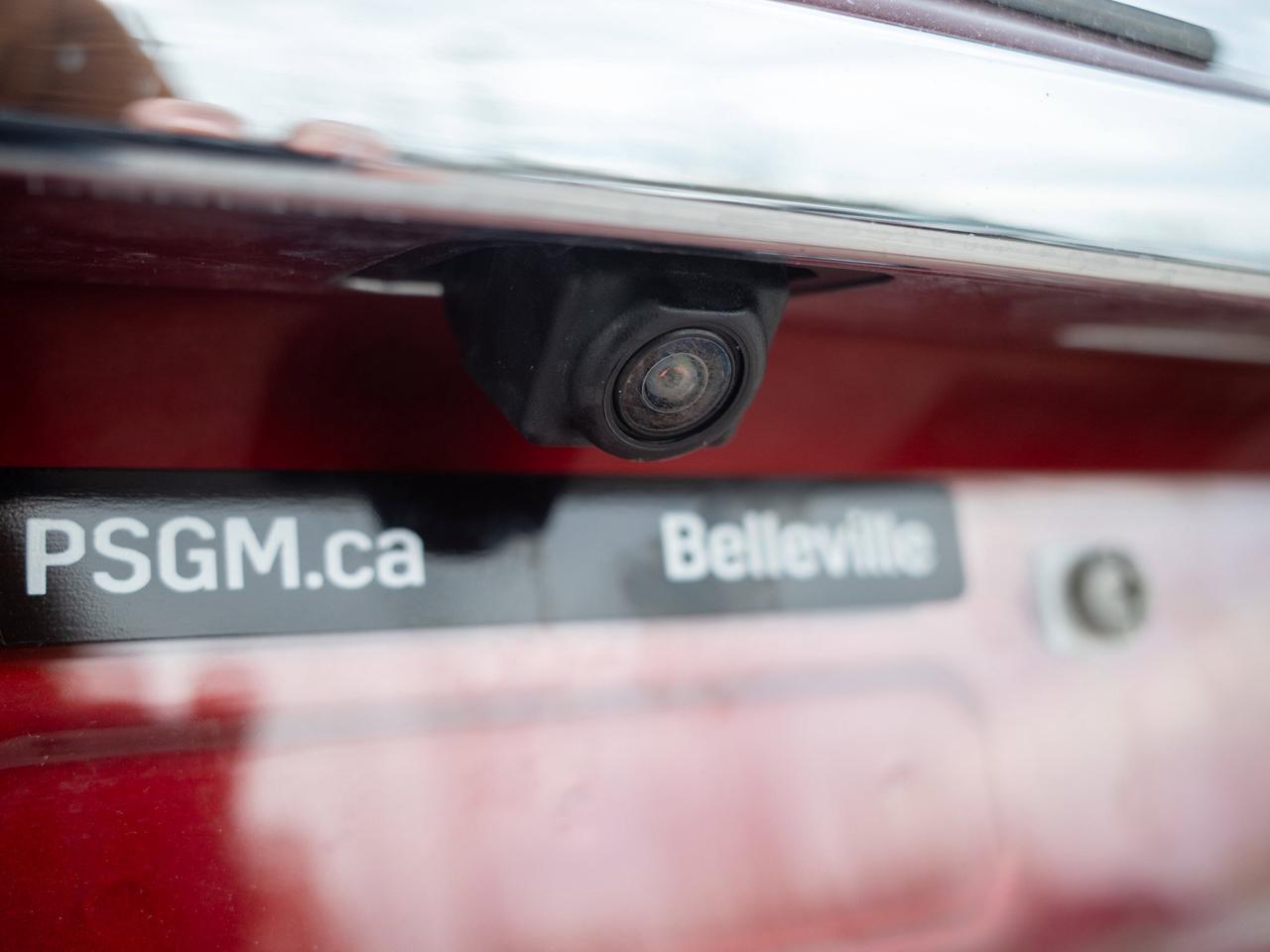 2022 GMC Terrain SLE - Keyless Start   Lane Assist Photo