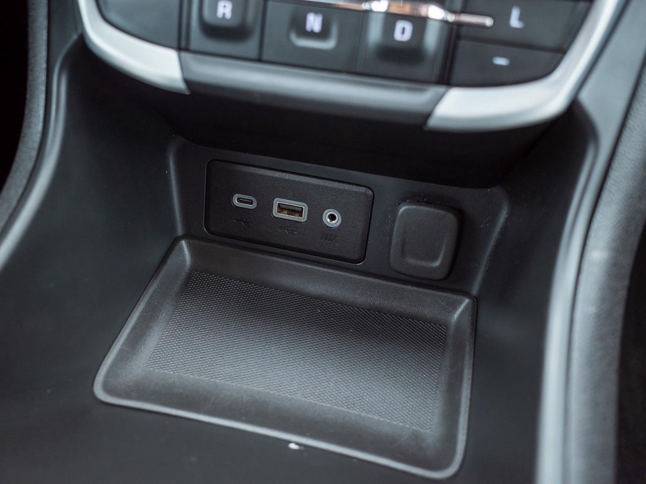 2022 GMC Terrain SLE - Keyless Start   Lane Assist Photo