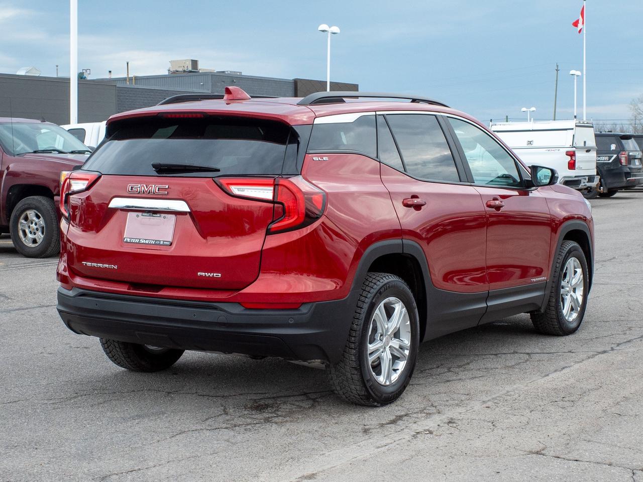 2022 GMC Terrain SLE - Keyless Start   Lane Assist Photo