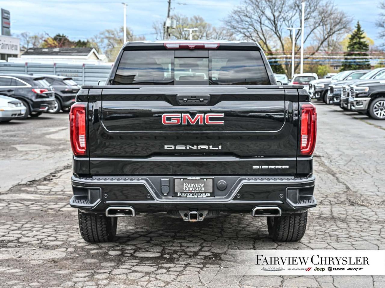 2022 GMC Sierra 1500 Denali SUNROOF   NAV   CARPLAY   LEATHER   POWER B Photo
