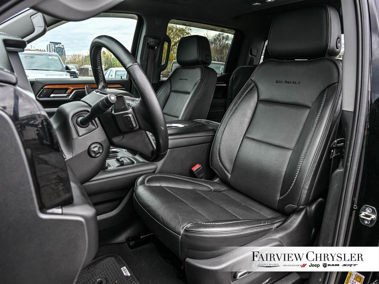 2022 GMC Sierra 1500 Denali SUNROOF   NAV   CARPLAY   LEATHER   POWER B Photo
