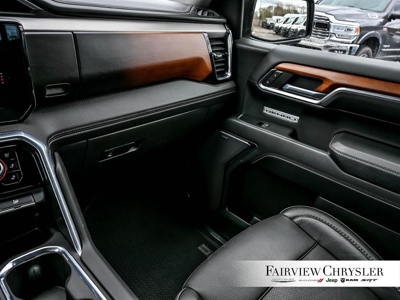 2022 GMC Sierra 1500 Denali SUNROOF   NAV   CARPLAY   LEATHER   POWER B Photo