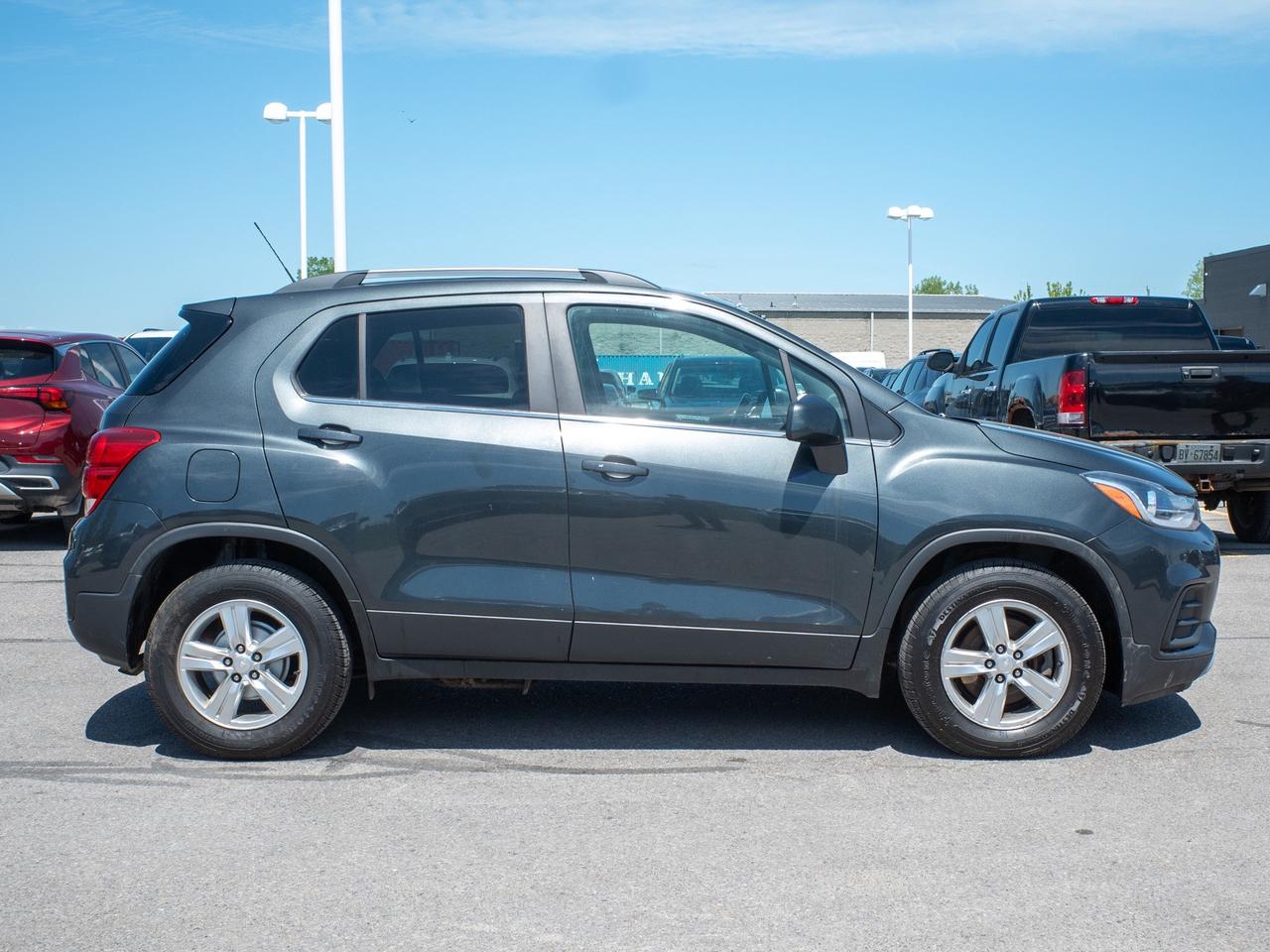 2019 Chevrolet Trax LT - Power Outlet   Wi-Fi Hotspot Photo