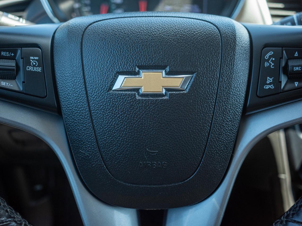 2019 Chevrolet Trax LT - Power Outlet   Wi-Fi Hotspot Photo