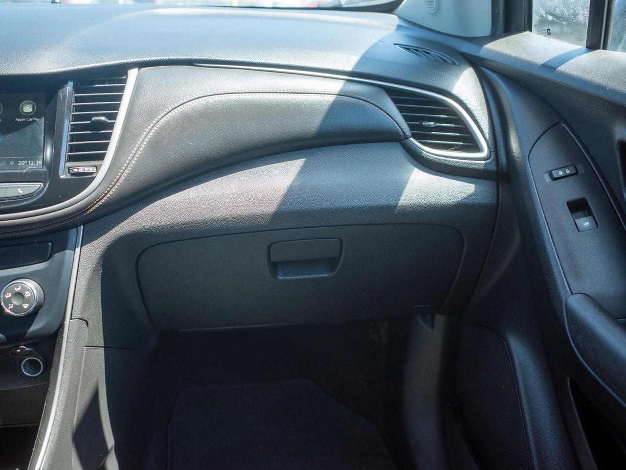 2019 Chevrolet Trax LT - Power Outlet   Wi-Fi Hotspot Photo