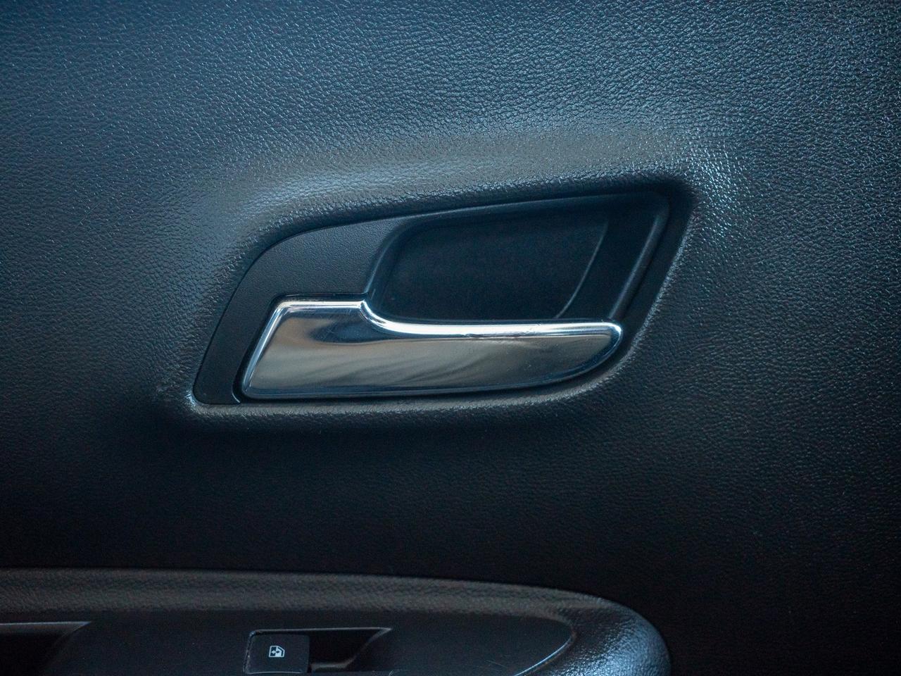2019 Chevrolet Trax LT - Power Outlet   Wi-Fi Hotspot Photo