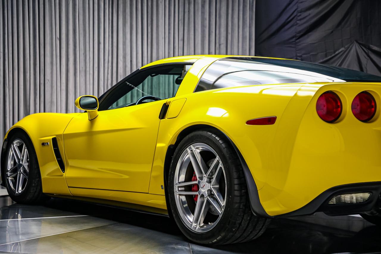 2007 Chevrolet Corvette Z06 LS7 7.0L 505HP MANUAL  NAV HUD BOSE NOACCIDENT Photo