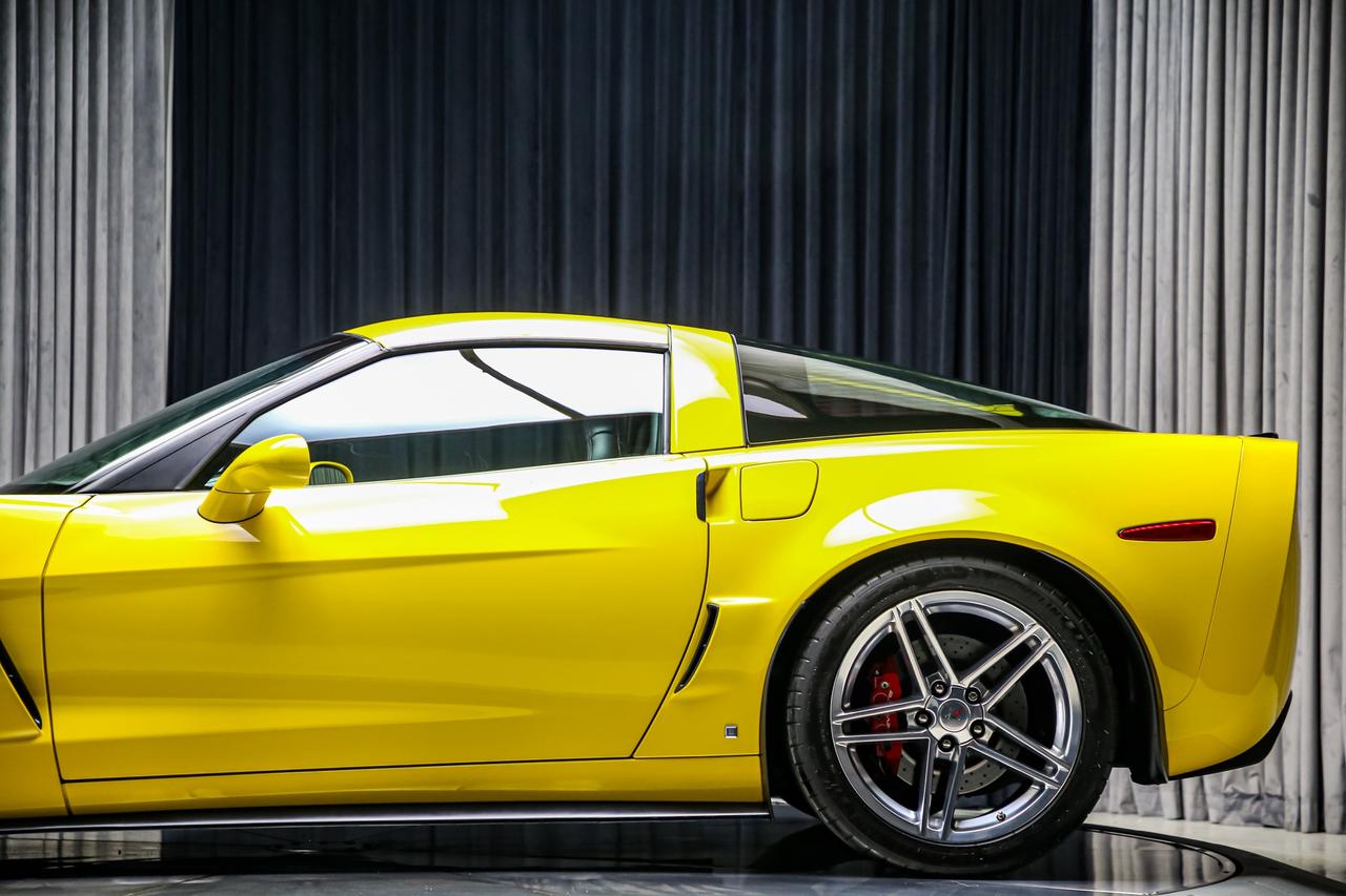 2007 Chevrolet Corvette Z06 LS7 7.0L 505HP MANUAL  NAV HUD BOSE NOACCIDENT Photo