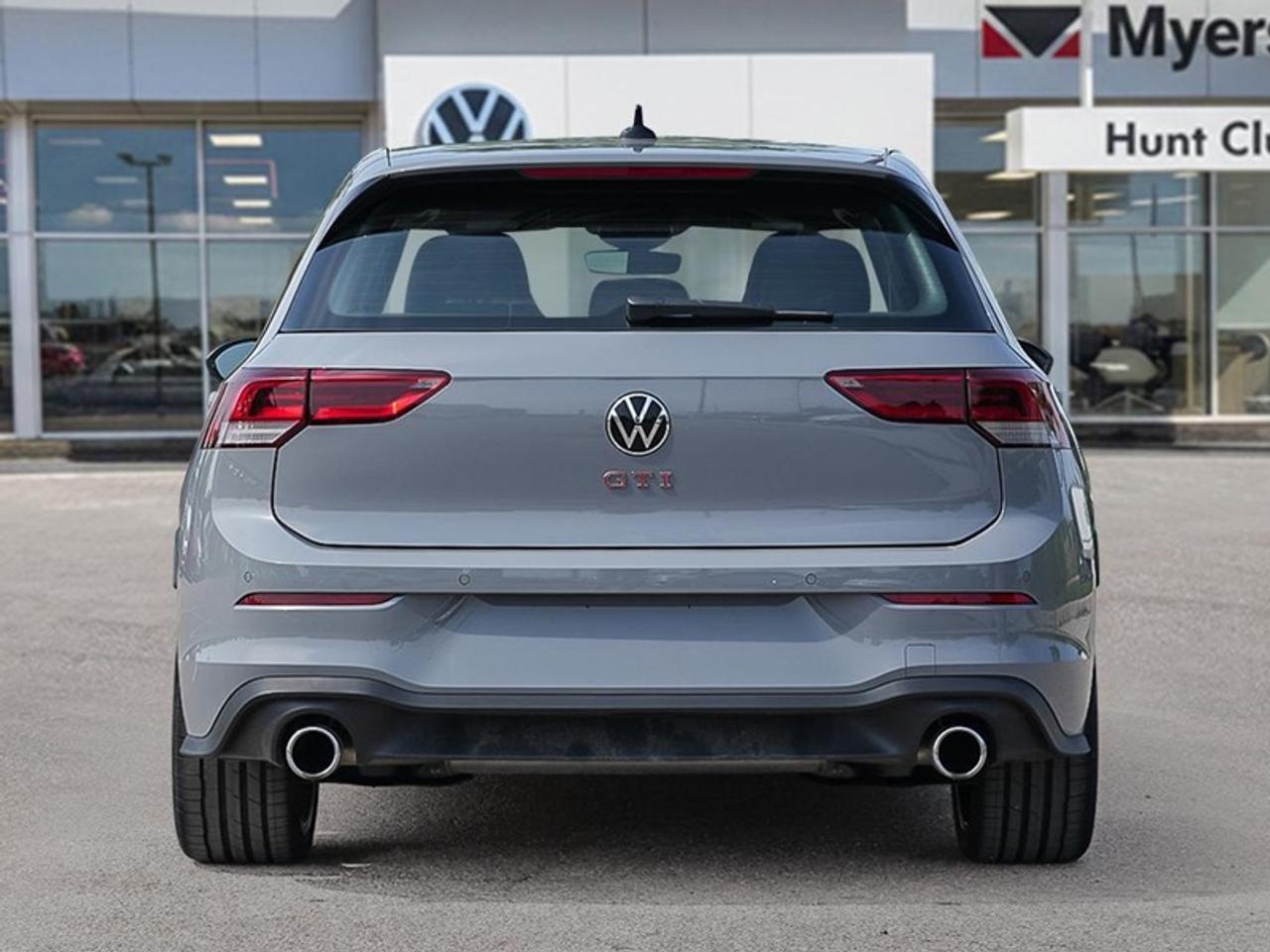 2026 Volkswagen Golf GTI Autobahn Photo4