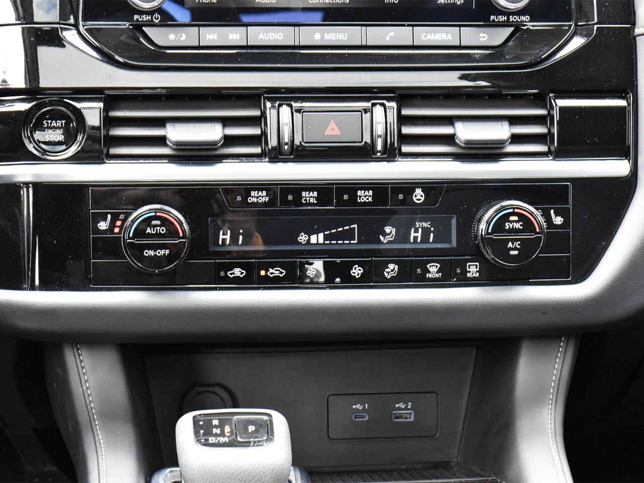 2025 Nissan Pathfinder SV AWD, APPLE CARPLAY, PANO ROOF, POWER TAILGATE Photo