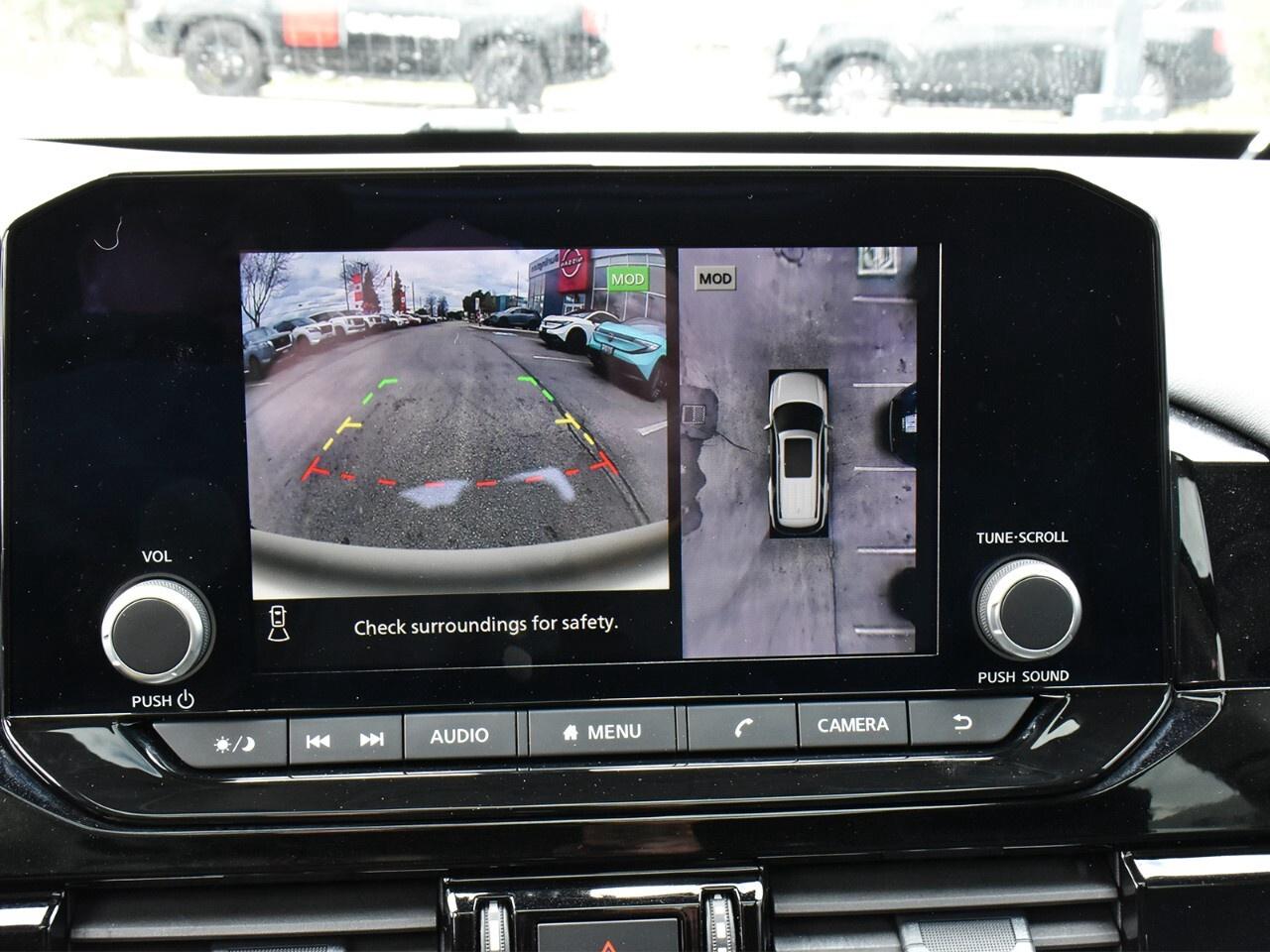 2025 Nissan Pathfinder SV AWD, APPLE CARPLAY, PANO ROOF, POWER TAILGATE Photo