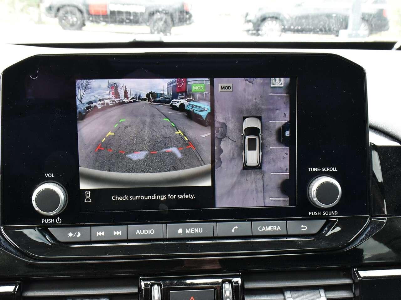 2025 Nissan Pathfinder SV AWD, APPLE CARPLAY, PANO ROOF, POWER TAILGATE Photo