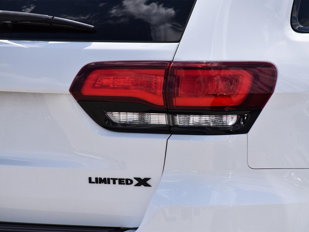 2021 Jeep Grand Cherokee Limited X 4x4 ~Nav ~Leather ~Moonroof ~Blind Spot Photo