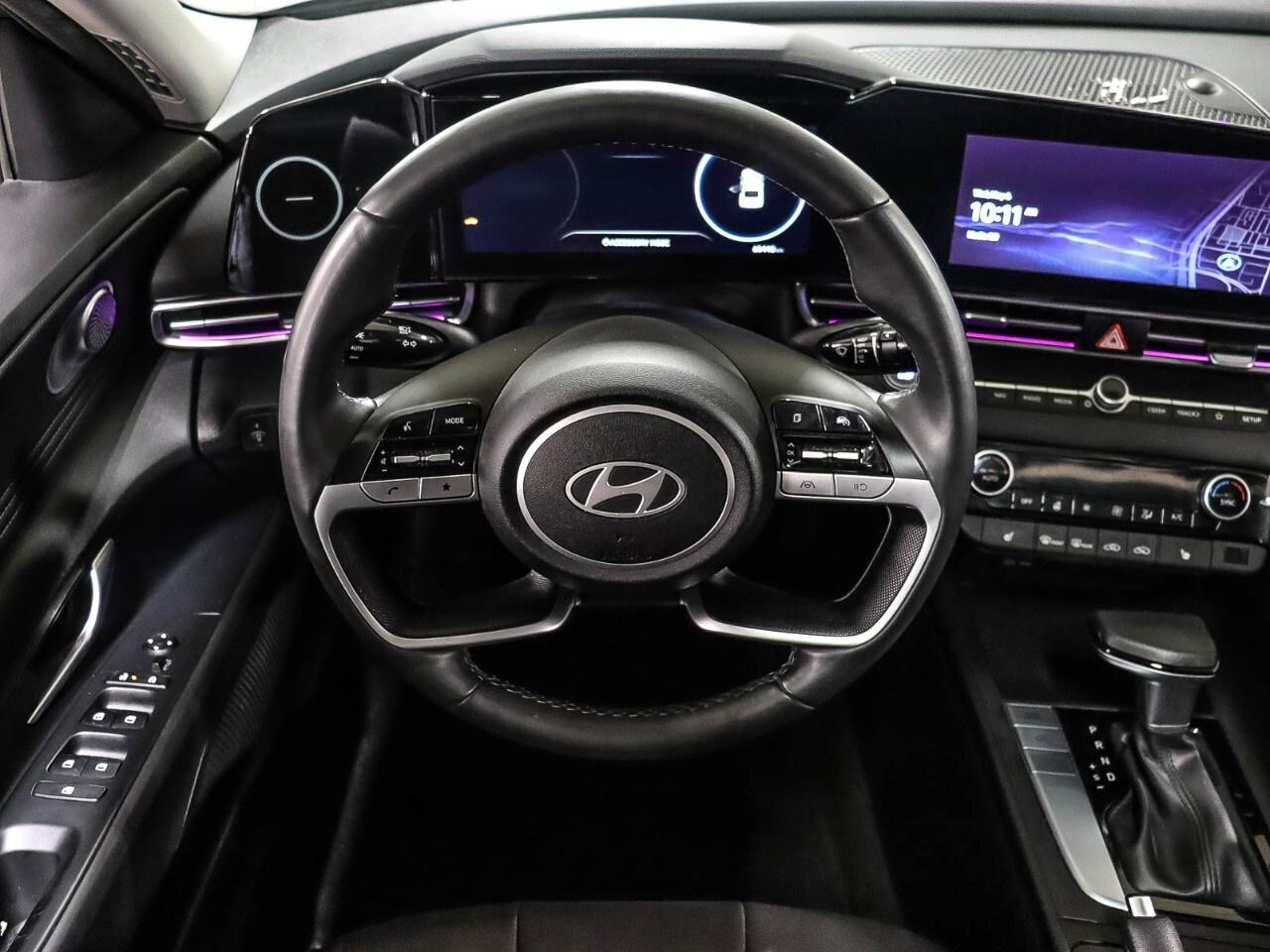 2025 Hyundai Elantra Preferred Photo