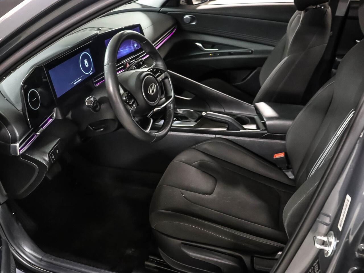 2025 Hyundai Elantra Preferred Photo