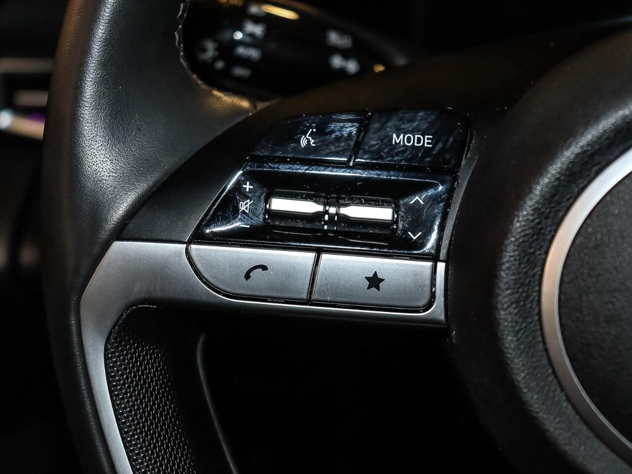 2025 Hyundai Elantra Preferred Photo