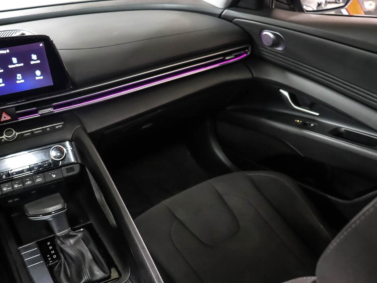 2025 Hyundai Elantra Preferred Photo