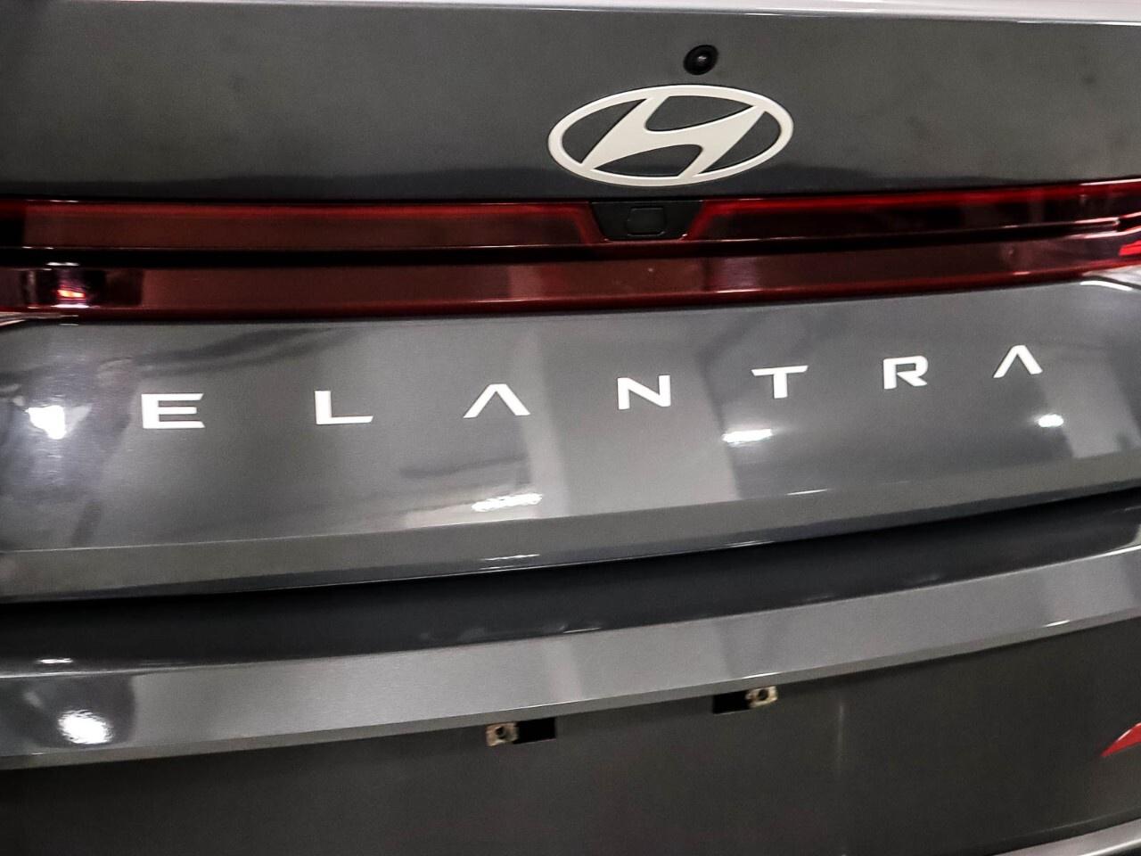 2025 Hyundai Elantra Preferred Photo