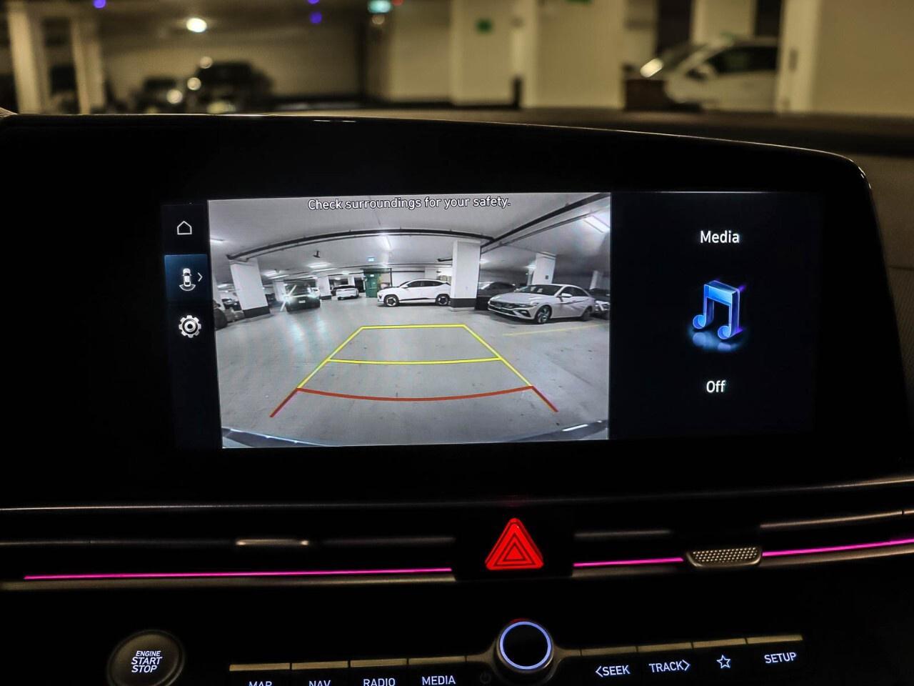 2025 Hyundai Elantra Preferred Photo