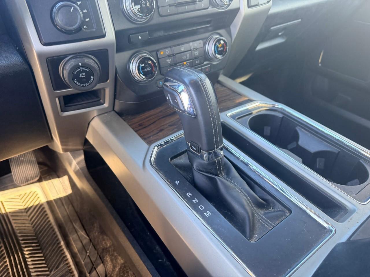 2018 Ford F-150 LARIATLARIAT, 2.7 V6, 4X4, ALLOYS, LEATHER, CERTIF Photo
