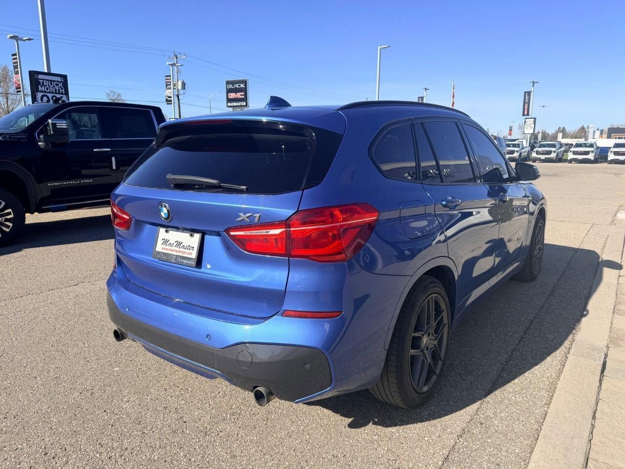 2017 BMW X1 xDrive28i28i, XDRIVE, 2.0L 4-CYL, ALLOYS, LEATHER, Photo4