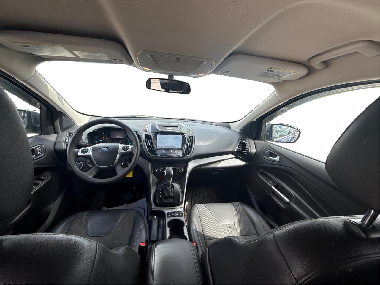 2016 Ford Escape CERTIFIED AWD NAV LEATHER  WE FINANCE ALL CREDIT Photo