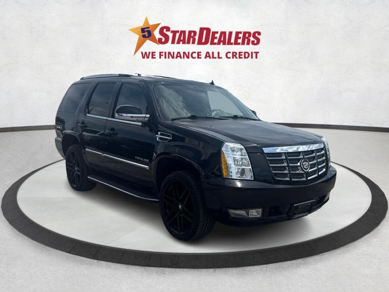 2013 Cadillac Escalade CERTIFIED MINT AWD NAV LEATHER ROOF WE FINANCE Photo