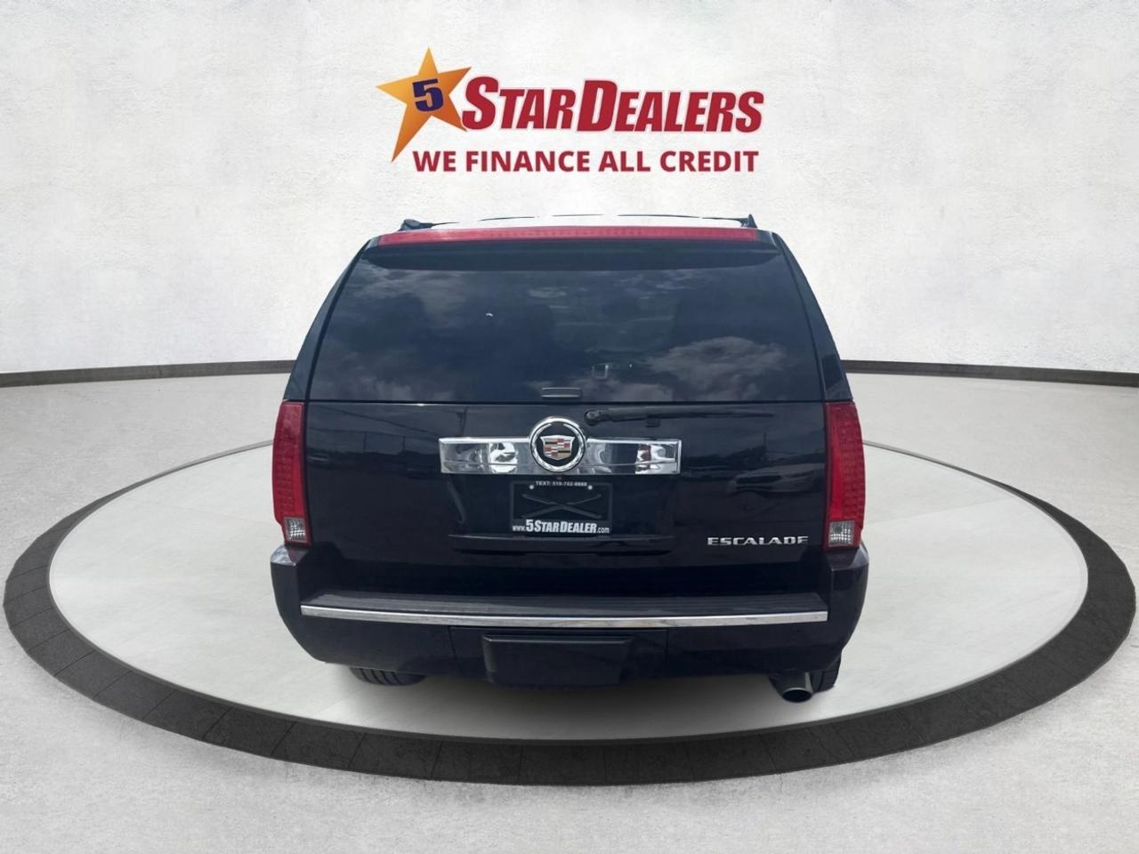 2013 Cadillac Escalade CERTIFIED MINT AWD NAV LEATHER ROOF WE FINANCE Photo