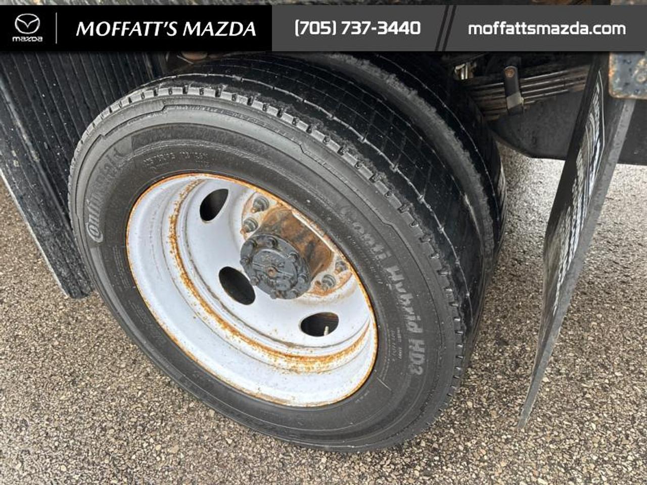 2023 Ford SUPER DUTY F-550 DRW XL Photo