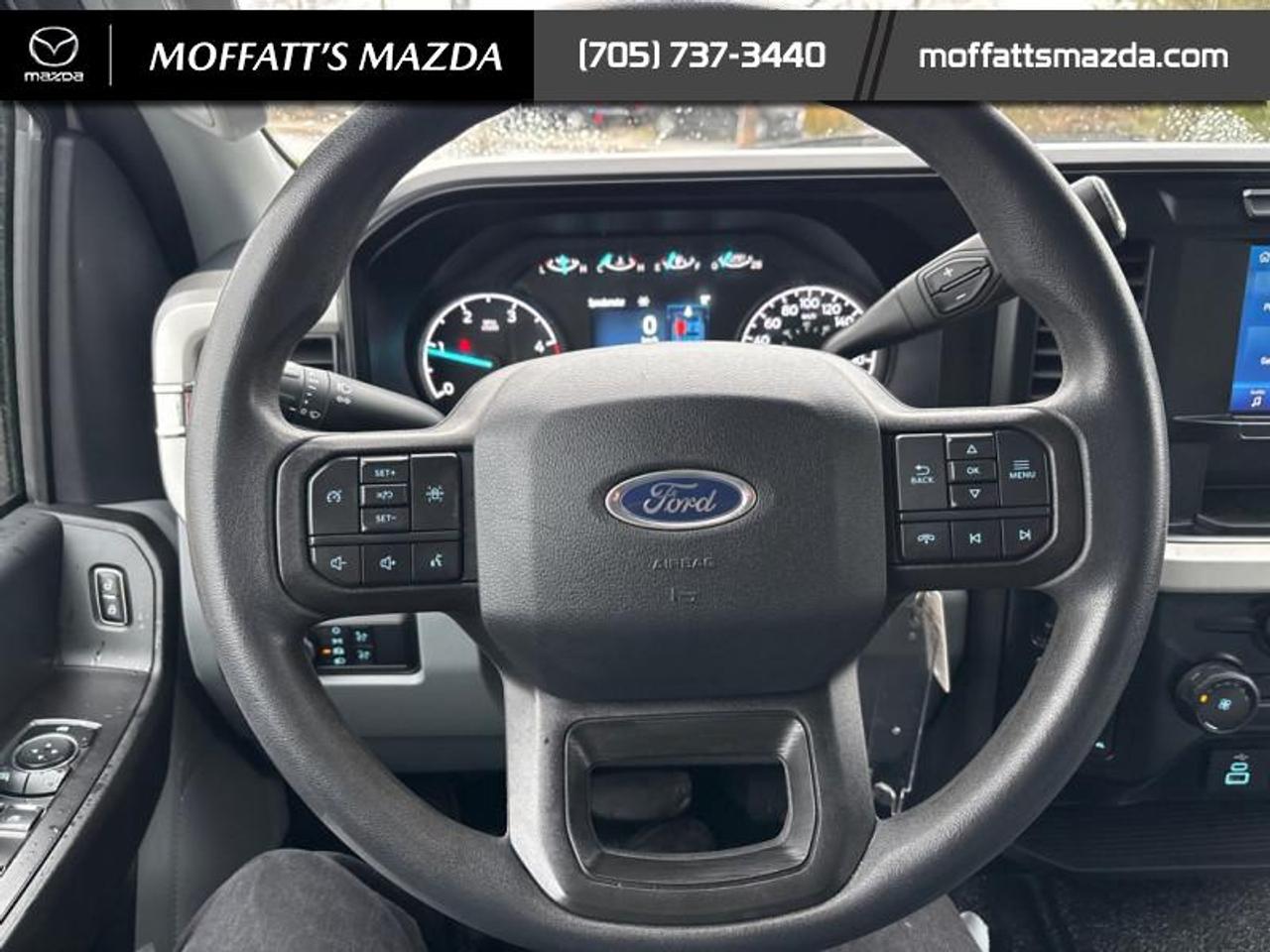 2023 Ford SUPER DUTY F-550 DRW XL Photo