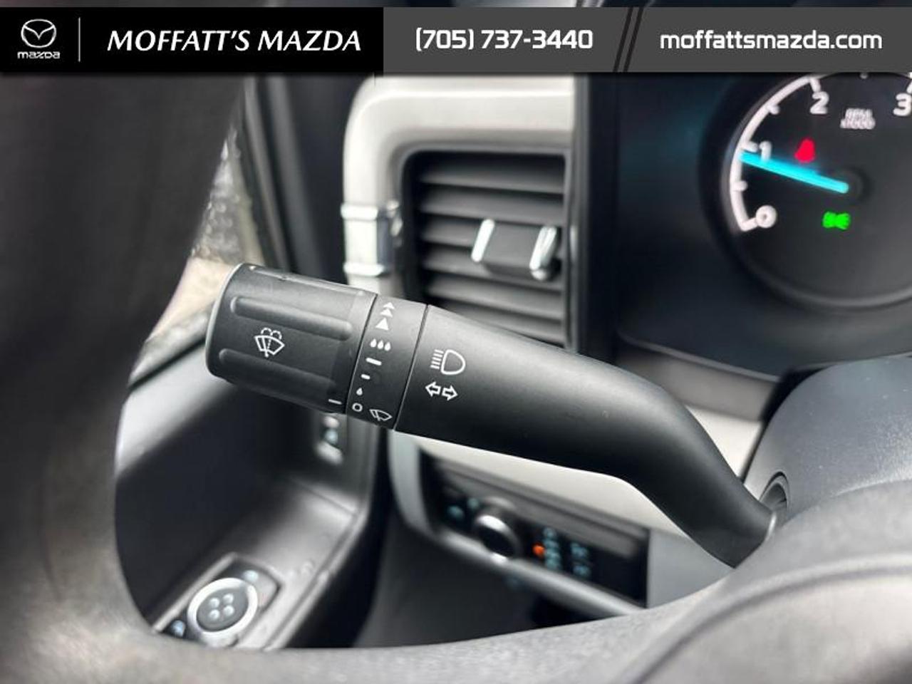2023 Ford SUPER DUTY F-550 DRW XL Photo