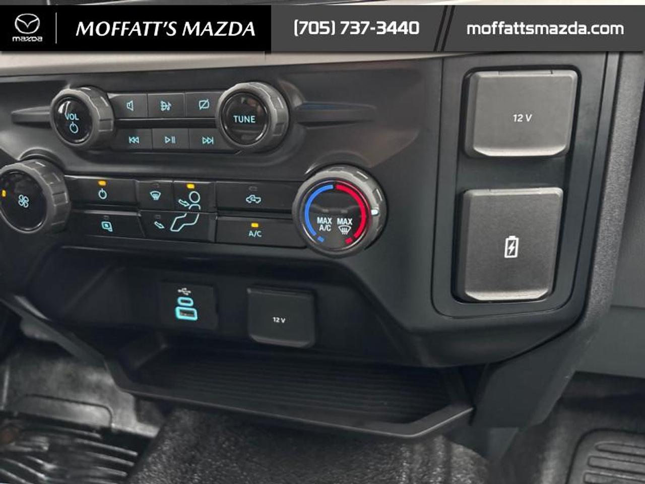 2023 Ford SUPER DUTY F-550 DRW XL Photo