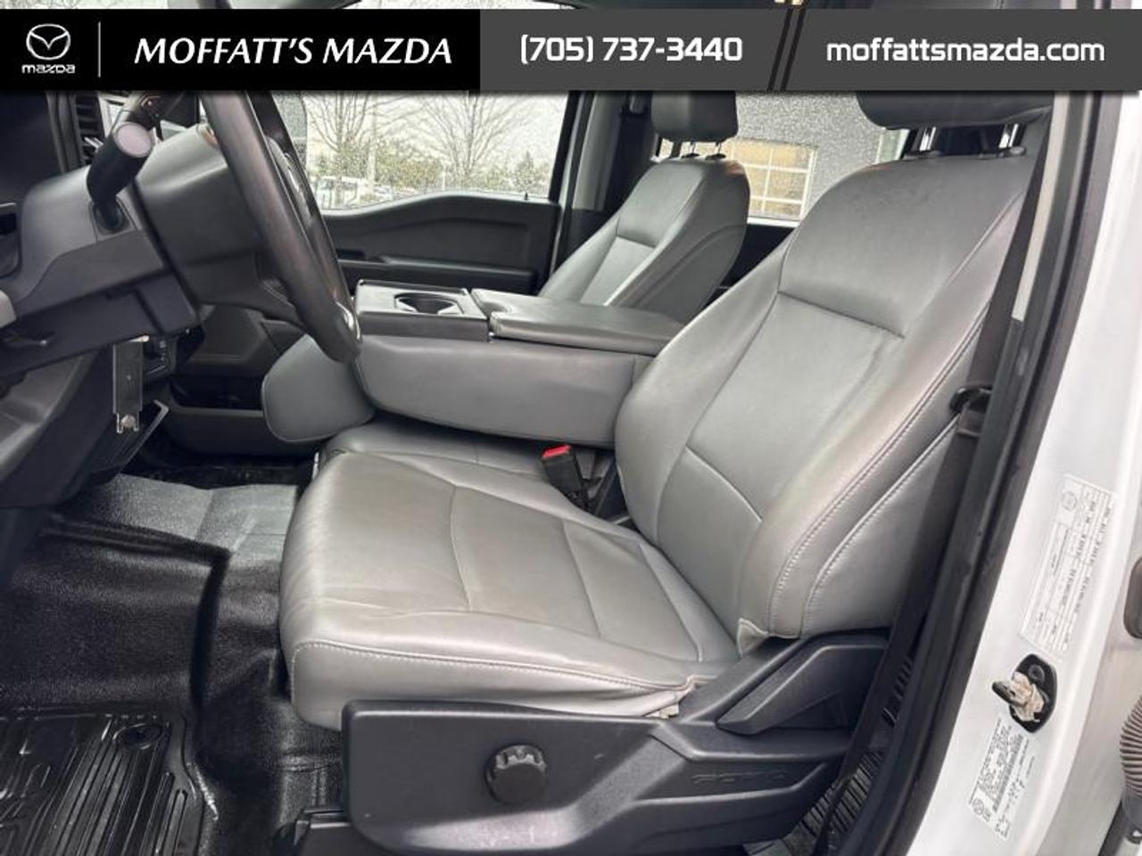 2023 Ford SUPER DUTY F-550 DRW XL Photo
