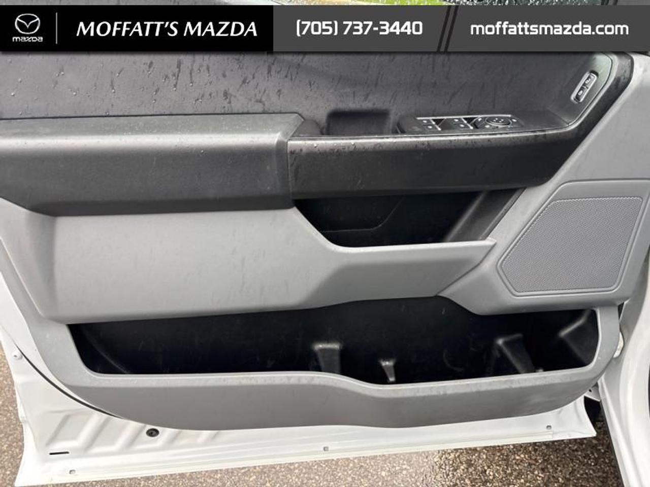 2023 Ford SUPER DUTY F-550 DRW XL Photo
