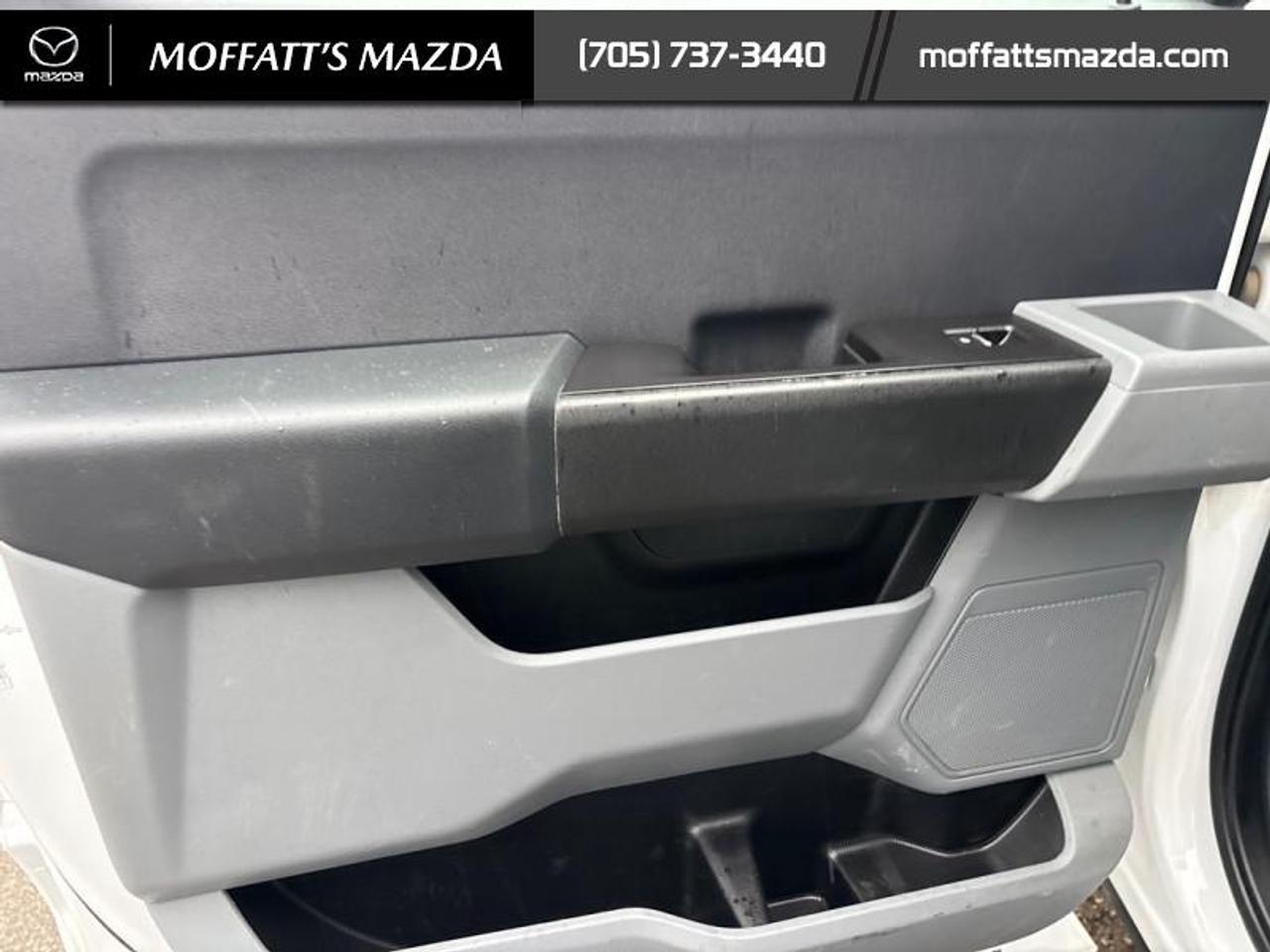 2023 Ford SUPER DUTY F-550 DRW XL Photo